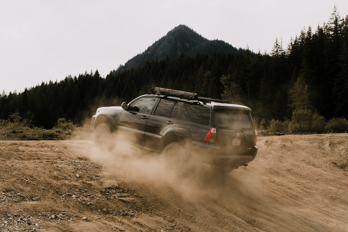 Best Floor Mats for the Toyota 4Runner - 3Wliners -floor-mats-cargo-liner-trunk-mats