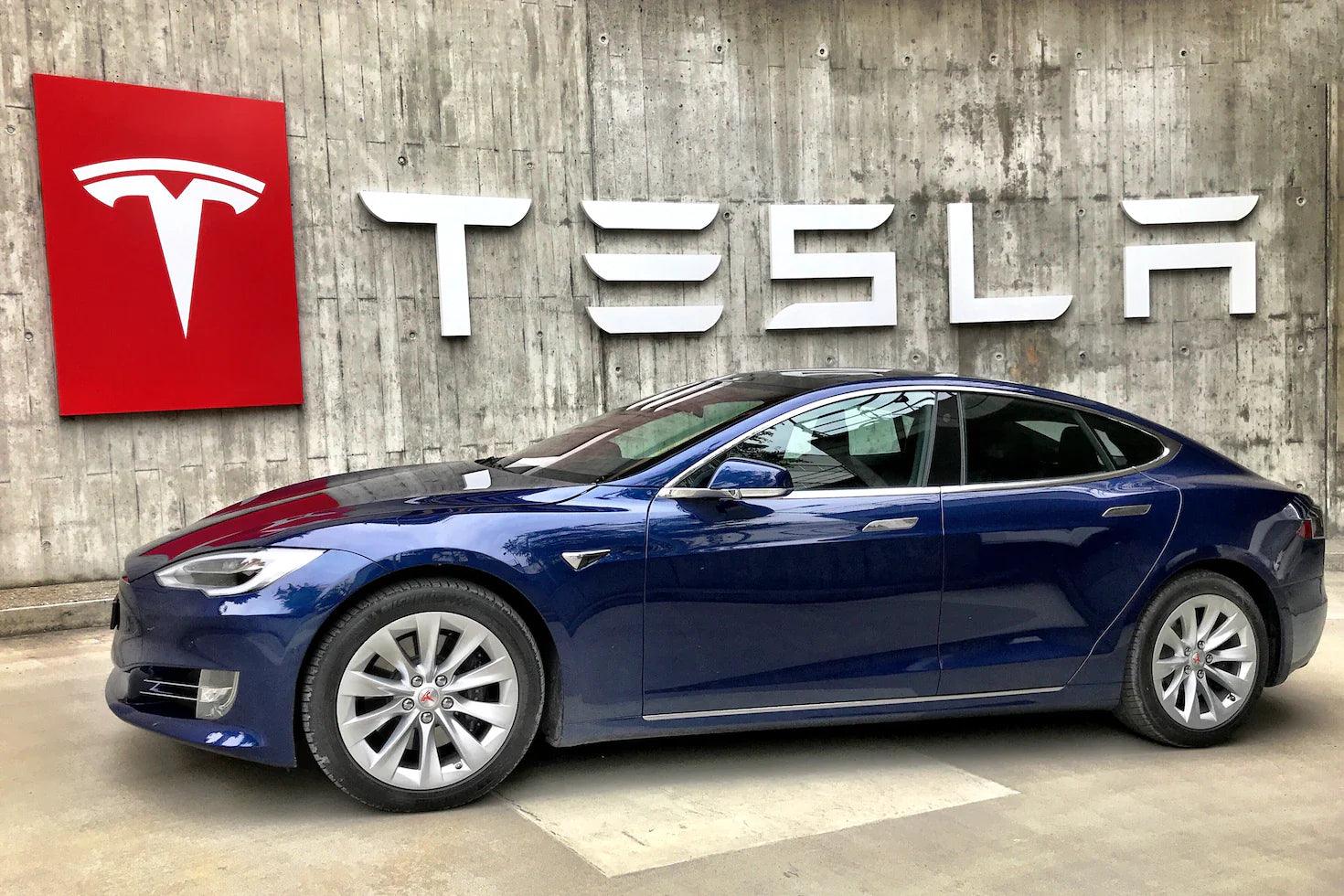 Who Makes Tesla's Floor Mats? A Complete Guide - 3Wliners -floor-mats-cargo-liner-trunk-mats