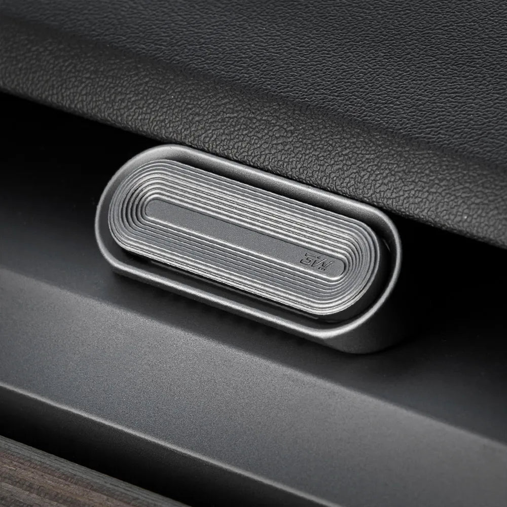 Center Console Car Air Freshener For Tesla Model Y Juniper 2025-2026
With Magnetic Attraction Design Long-Lasting Fragrance, Damage-Free Installation