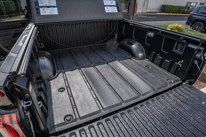 Bed Mat or Bed Liner? A Field Guide for Truck Owners Who Actually Haul Things
