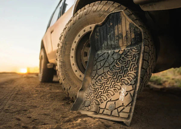 3W's car floor map for all weather conditions